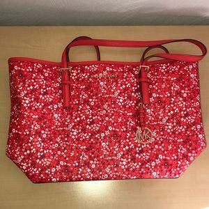 Michael Kors Jet Set Travel